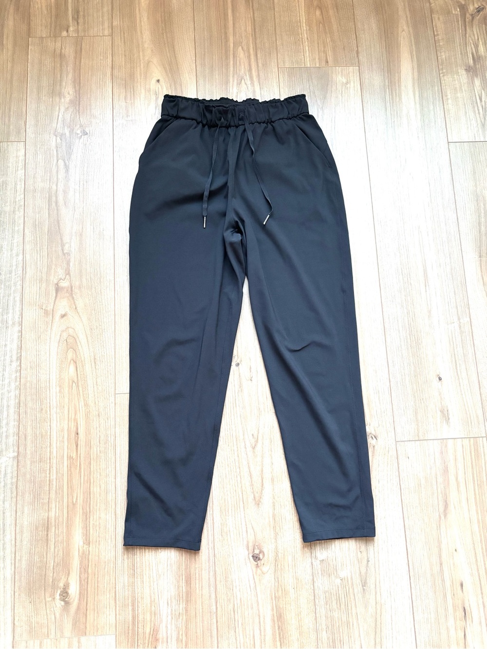 Lululemon Keep Moving Pant 7/8 Size 6 Black – High Rise – Excellent Condition
